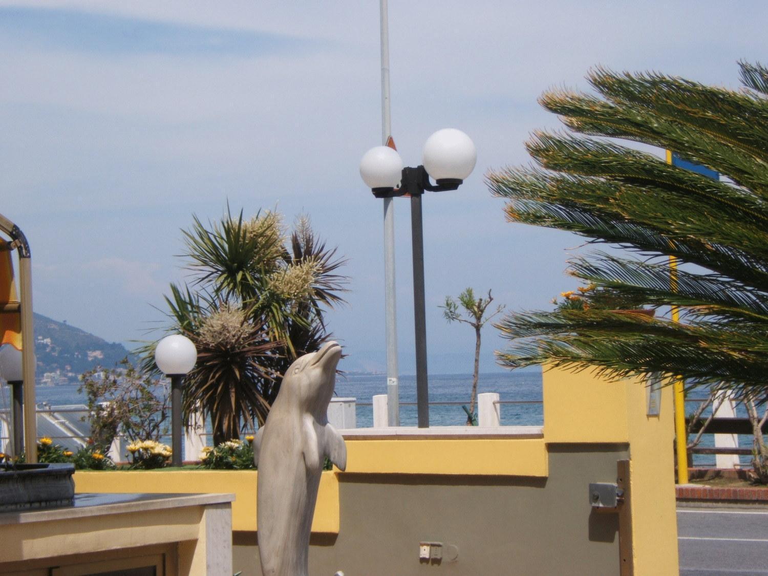 Hotel Delfino Laigueglia Esterno foto