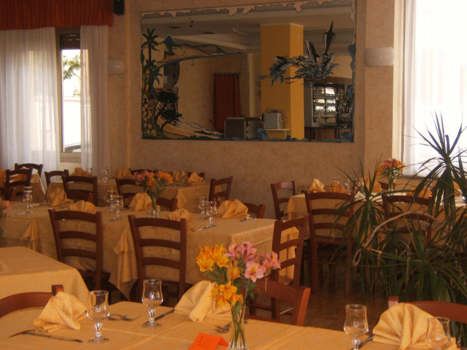 Hotel Delfino Laigueglia Esterno foto