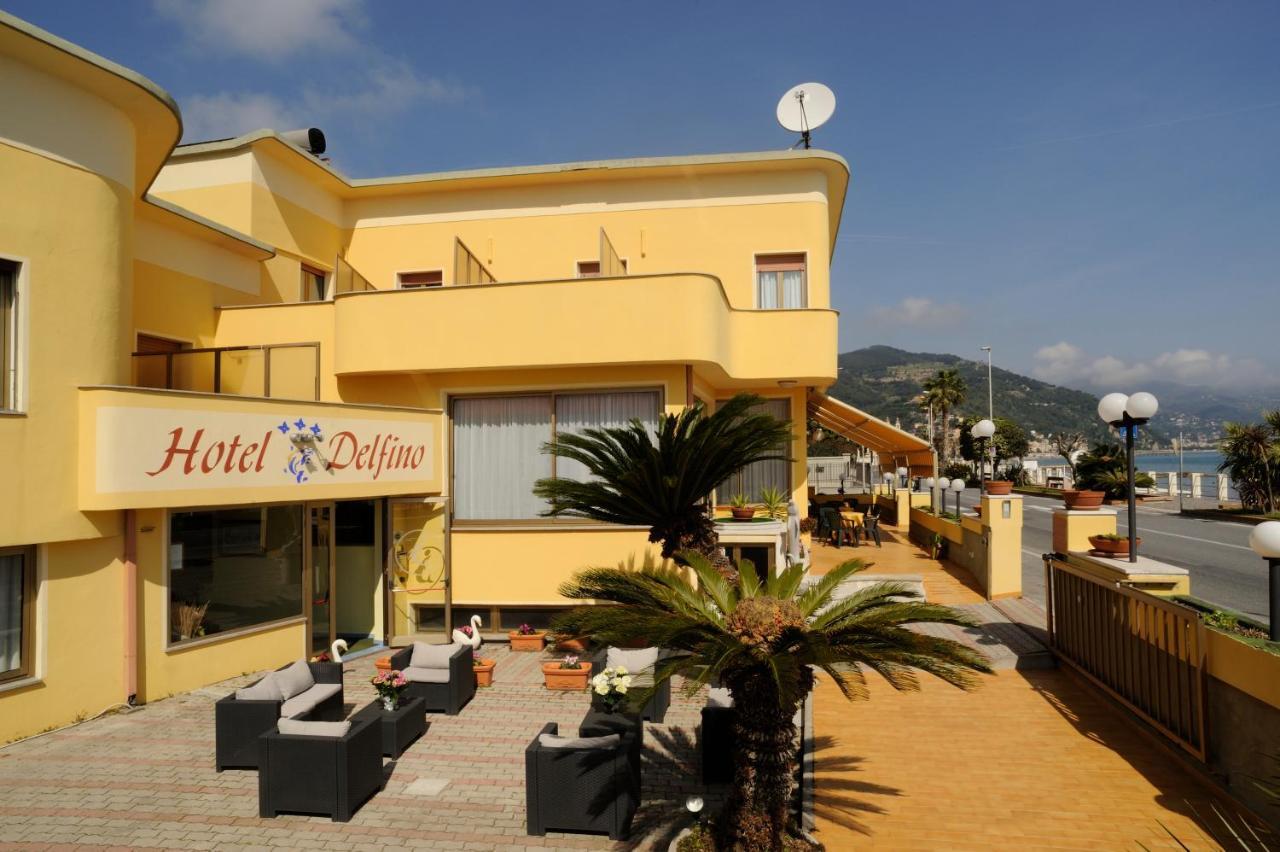 Hotel Delfino Laigueglia Esterno foto